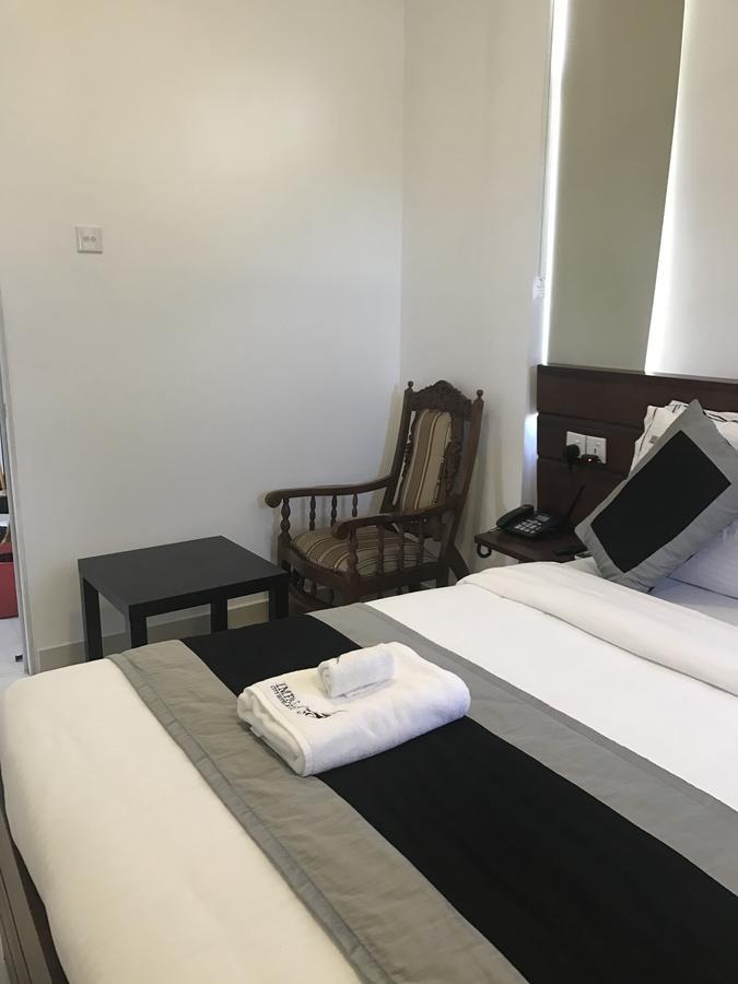 Impala City Hotel And Hostel Kandy 50 Екстер'єр фото